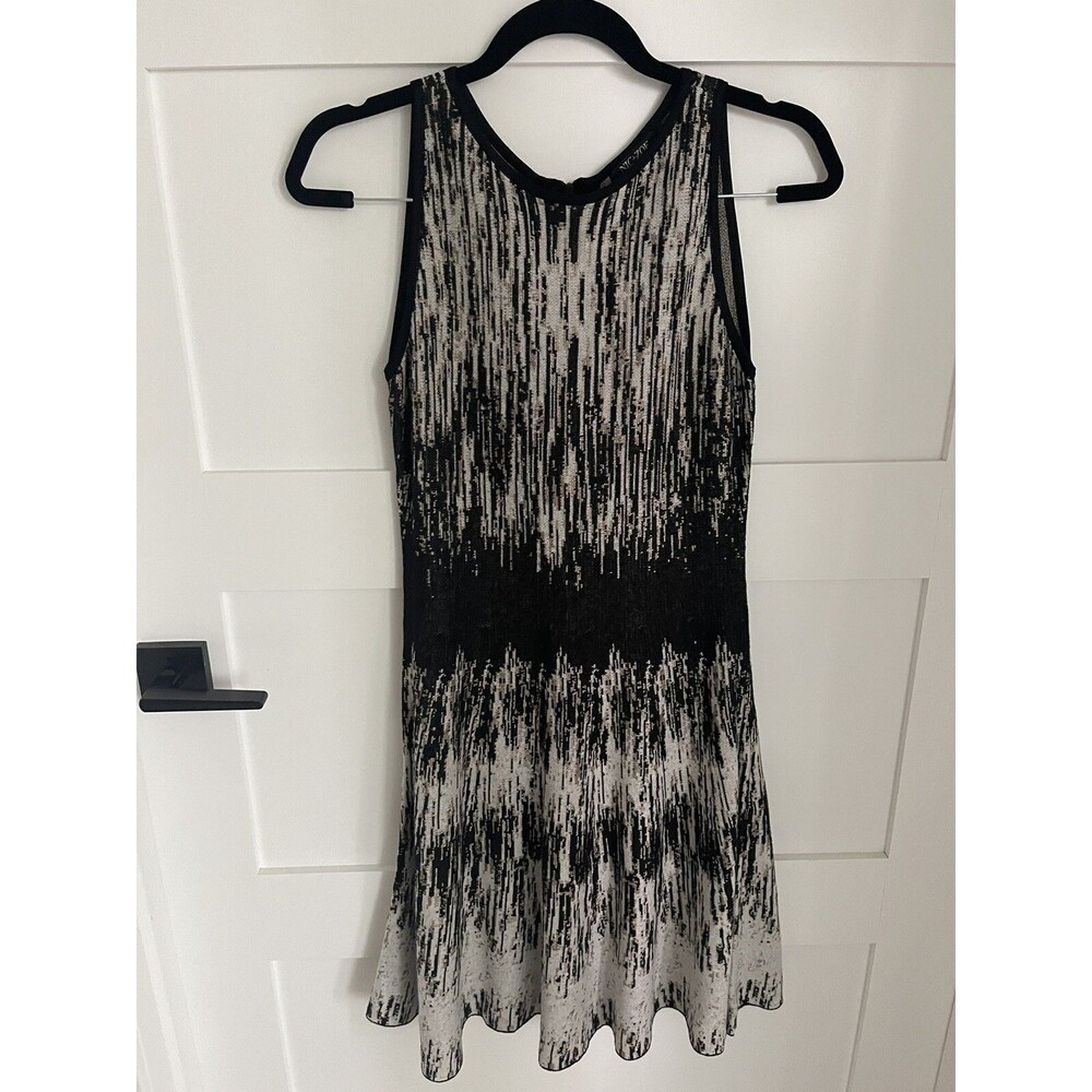 Nic & Zoe Size PP Woman's Black Ivory Gold Sleeveless Dress